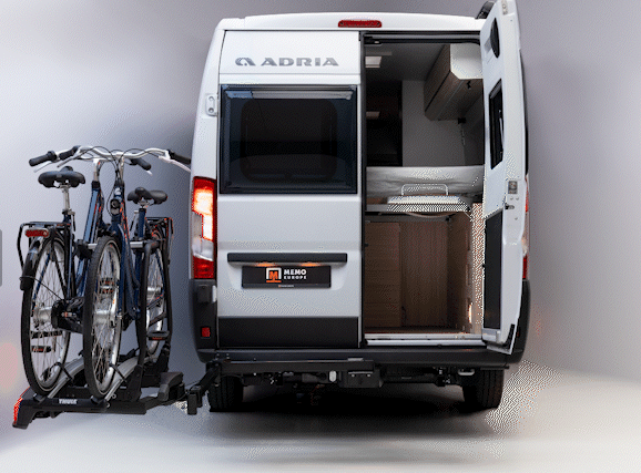 Fietsendrager met zwenk-arm