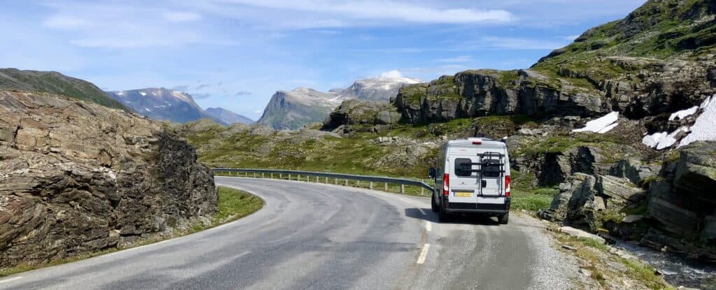 Camper naar Noorwegen: kosten, regels en praktische tips